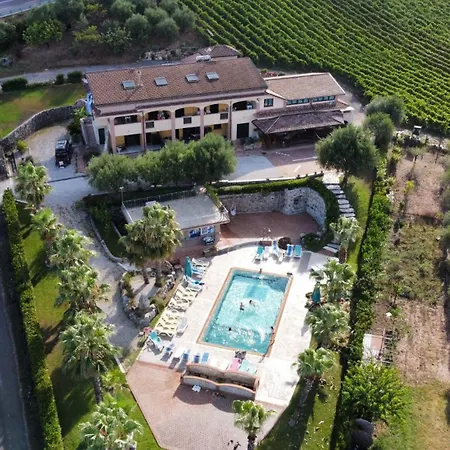Tenuta Del Bifan Casa di campagna *